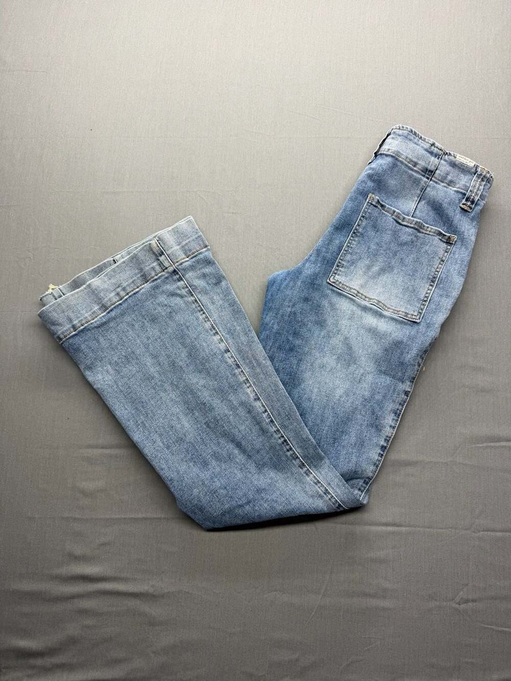 Madden Girl Denim Jeans Light Wash Blue